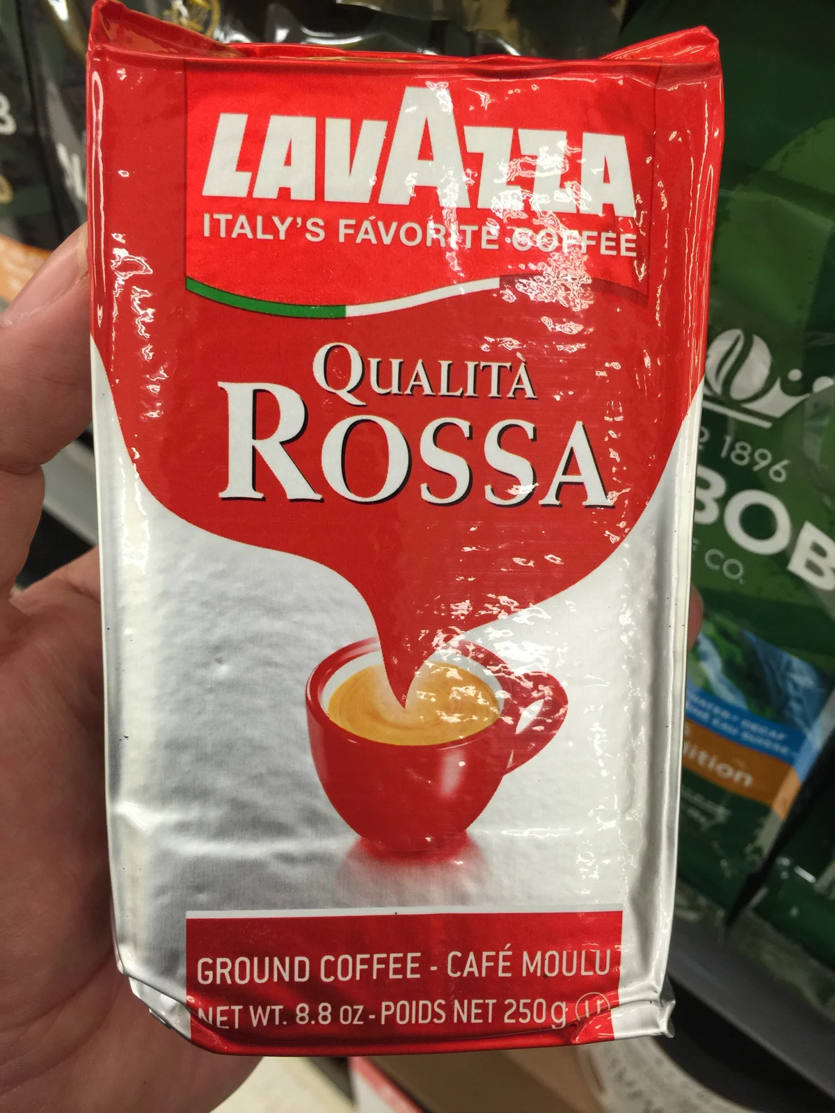 2016 年拍攝的 Rossa 250g 已磨粉包裝。本文引用的試飲主要是豆版；照片用來辨認系列，不能當作同一批次、同一格式的實測樣品。